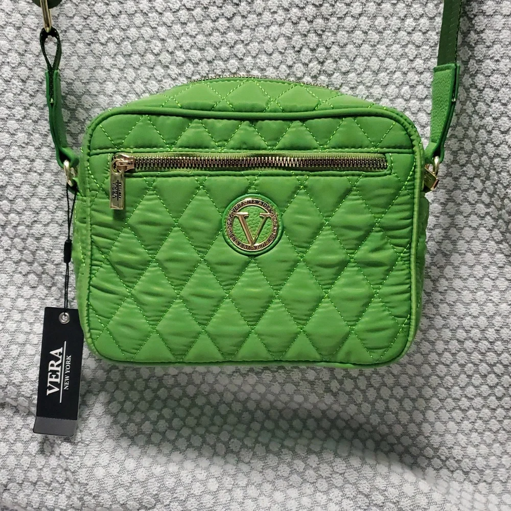 Vera New York Green Quilted Crossbody Bag - Picture 2 of 12